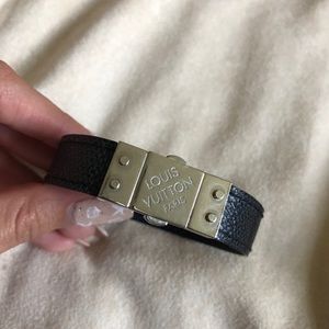 LOUIS VUITTON BRACELET MEN